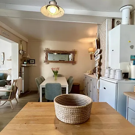 Du Pecheur, Maison Avec Exterieur בית נופש